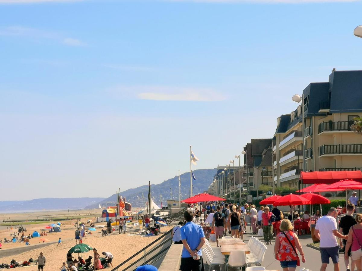 2 Pieces Front De Mer Ensoleille Et Calme Acces Direct Plage Cabourg Exterior foto