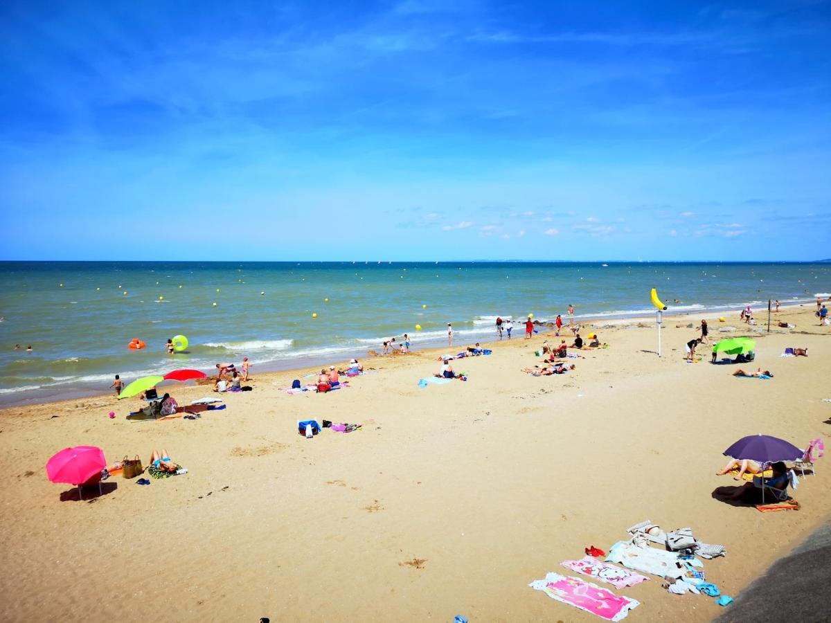 2 Pieces Front De Mer Ensoleille Et Calme Acces Direct Plage Cabourg Exterior foto